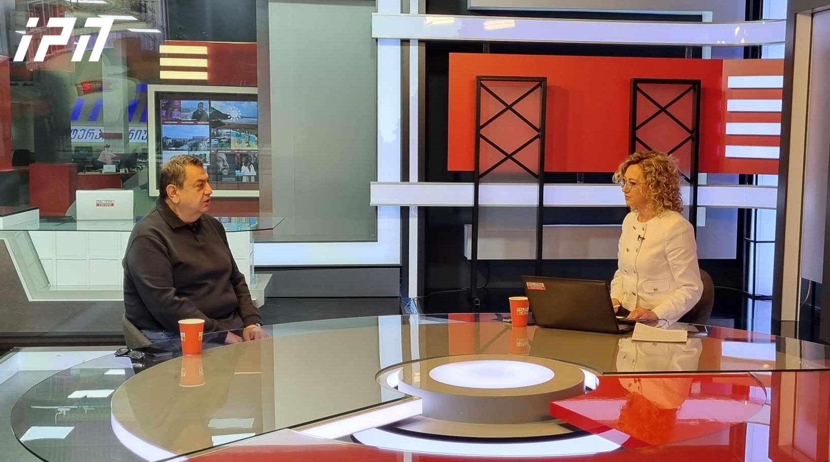 დავით ბერძენიშვილი - პირველად საქართველოს ისტორიაში, ქუჩაში პროცესების მთავარი შემოქმედი არის მოქალაქე, მოქალაქის არის ეს პროტესტი - ძალიან ადეკვატურად იქცევა ოპოზიცია