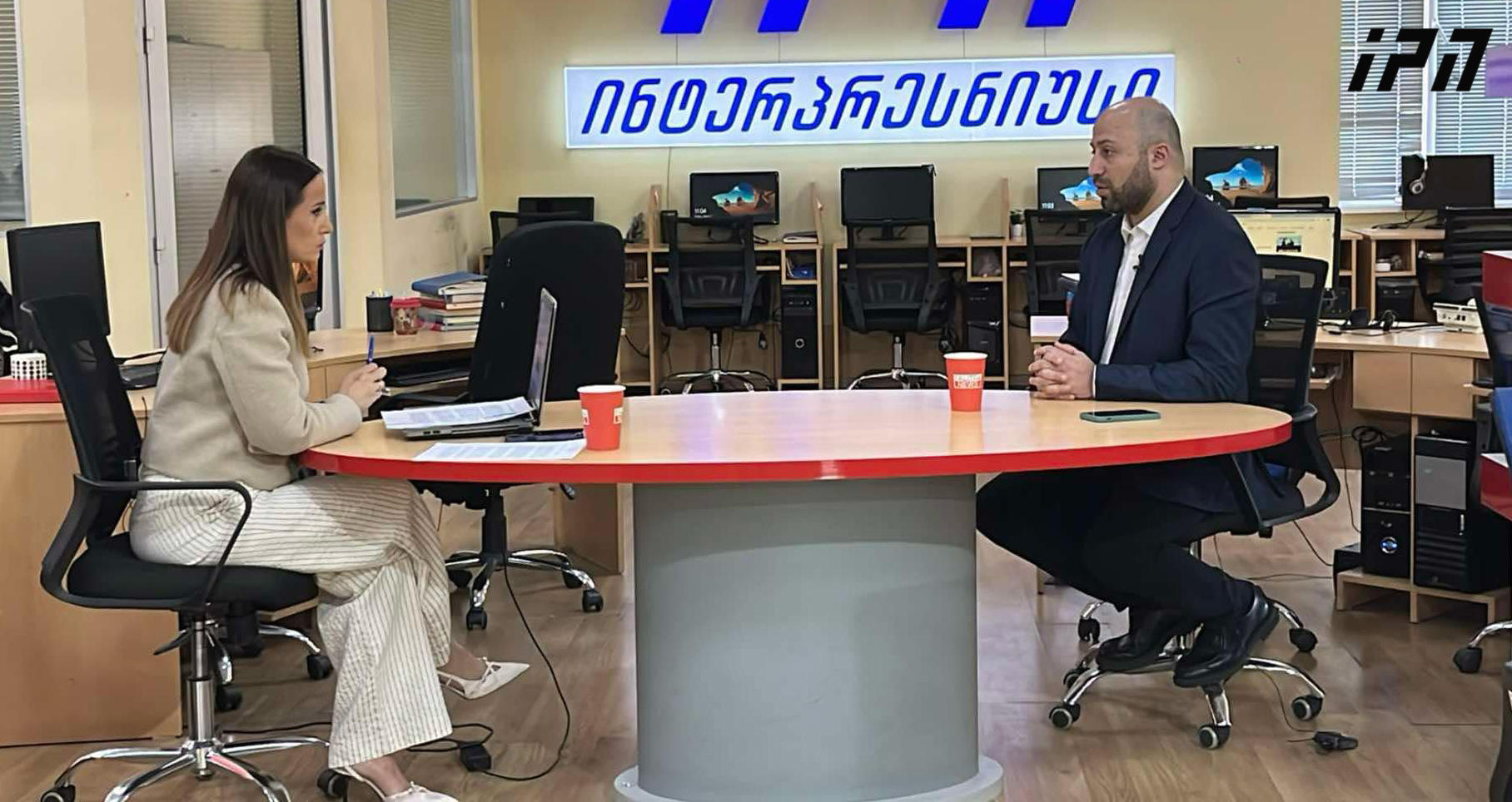 ბერდია სიჭინავა ალტერნატიული პოლიტიკური ცენტრის ჩამოყალიბების იდეაზე - აჯაფსანდალი ძალიან კარგი კერძია, მაგრამ პოლიტიკური აჯაფსანდალი არ არის ის „კერძი“, რომელიც მოქალაქეებმა შეიძლება შეუკვეთონ