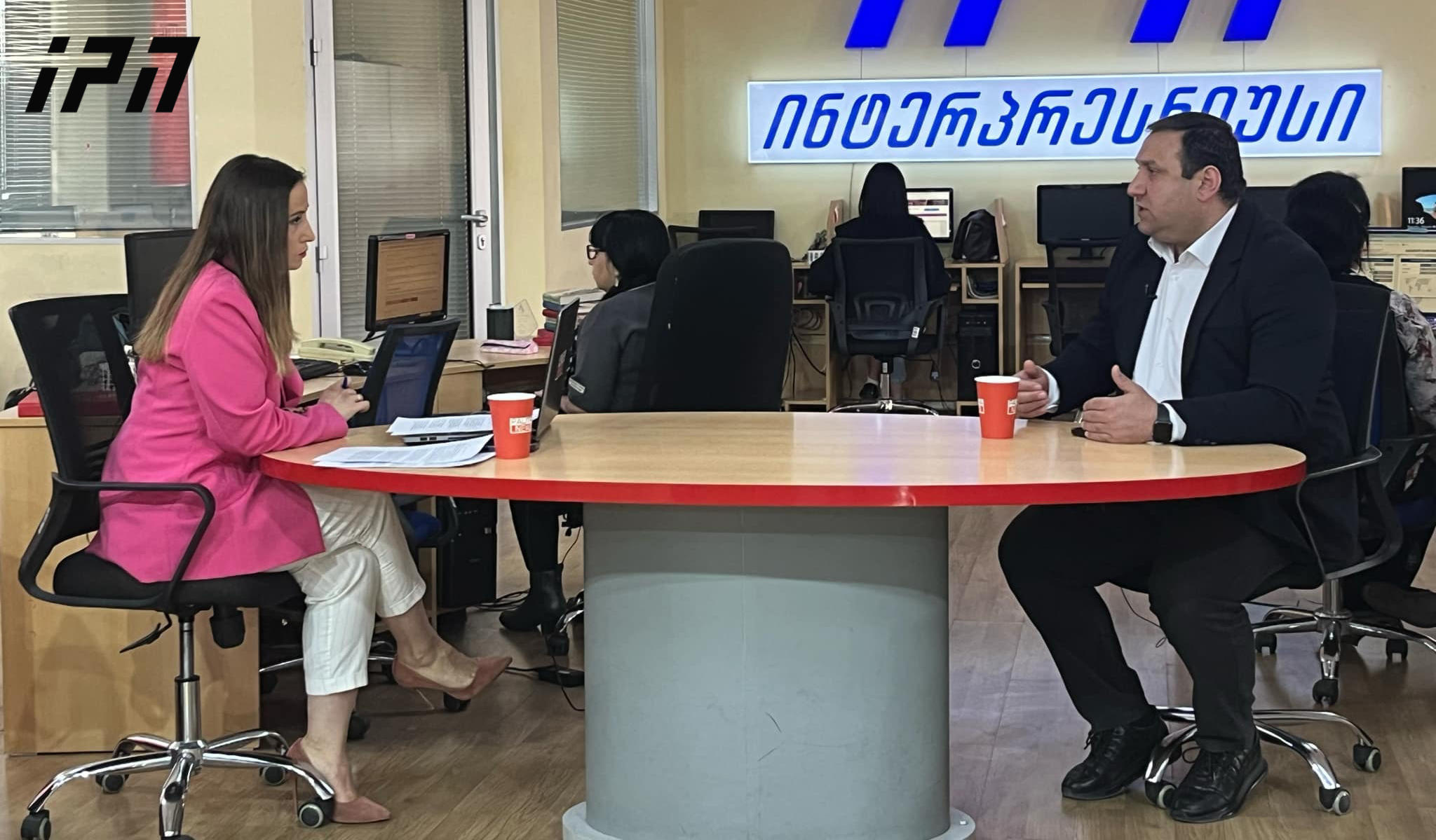 ლაშა ფარულავა - როცა გახარია სააკაშვილზე საუბრობს, პირი გამოირეცხოს - მისი პრემიერობის დროს ქვეყანაში რუსული სპეცსამსახურების მაღალჩინოსნები შემოდიოდნენ და შეხვედრებს მართავდნენ - ვინმეს დაავიწყდა 2018 წელს რა მოხდა ზუგდიდში?