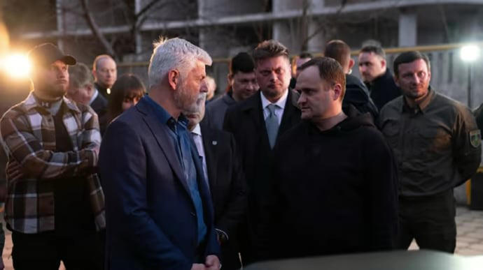 მედია - ჩეხეთის პრეზიდენტი ოდესაში რუსეთის მხრიდან მასიური თავდასხმის დროს ჩავიდა