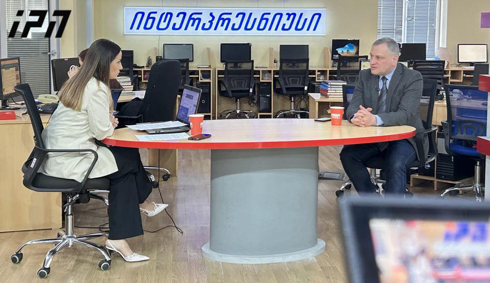 არმაზ ახვლედიანი - კითხვები მაქვს სალომე ზურაბიშვილის გარემოცვასთან, მრჩევლებთან დაკავშირებით: რატომაა გადაწყვეტილებებში დაგვიანება, გაუცხოება - ვერც მეხუთე პრეზიდენტმა და ვერც ოპოზიციამ ვერ დაამტკიცეს, რომ ალტერნატივა აქ არის