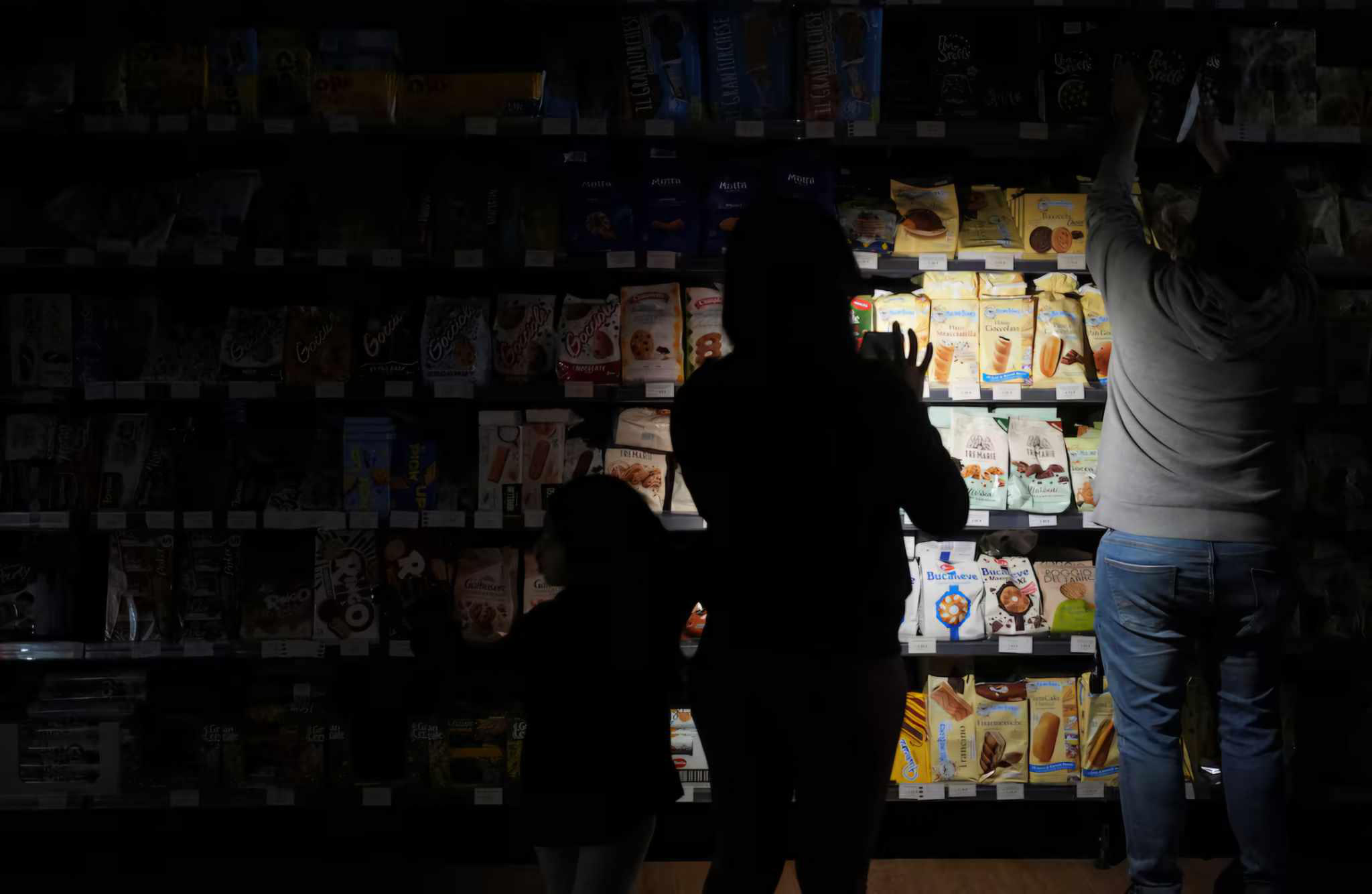 ელექტროენერგიის მიწოდების შეწყვეტის გამო ესპანეთში საგანგებო მდგომარეობა გამოცხადდა