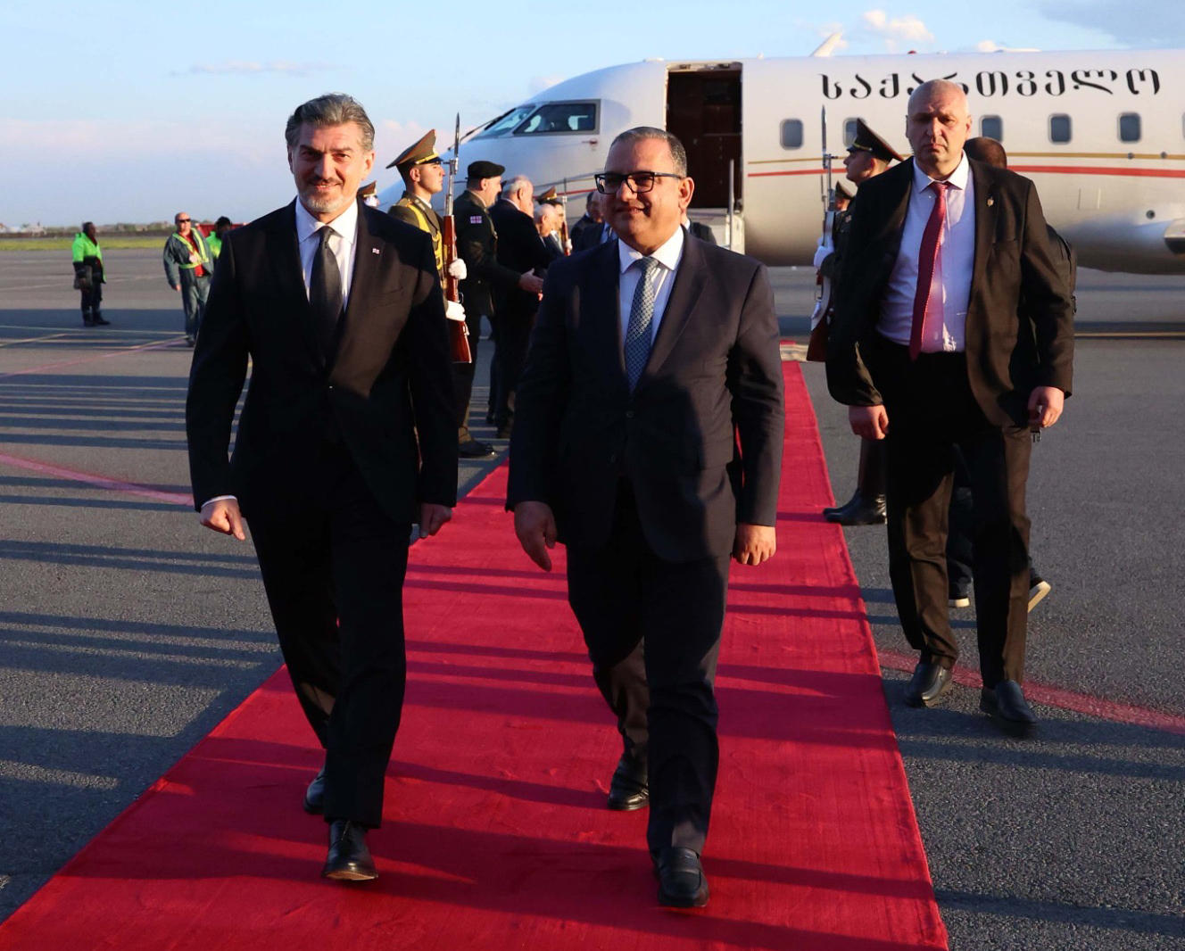 მიხეილ ყაველაშვილის ოფიციალური ვიზიტი სომხეთის რესპუბლიკაში დაიწყო