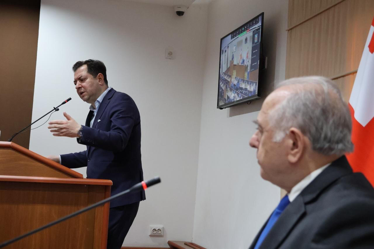 აფხაზეთის ავტონომიური რესპუბლიკის უმაღლეს საბჭოში, აფხაზეთის ავტონომიური რესპუბლიკის იძულებით გადაადგილებულ პირთა მინისტრს დავით ფაცაციას მოუსმინეს