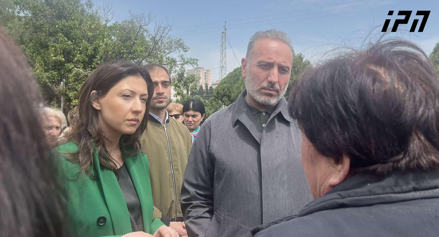 გიორგი შარაშიძე - მოვუწოდებთ შესაბამის ორგანოებს, რაც შეიძლება მალე მოვიდნენ ხანძრის ადგილზე, ასევე, ჩატარდეს გამოძიება - სახელმწიფოს თავისი პასუხისმგებლობა აქვს და პასუხისმგებლობის მხოლოდ კერძო კომპანიაზე გადატანა სწორი არ არის