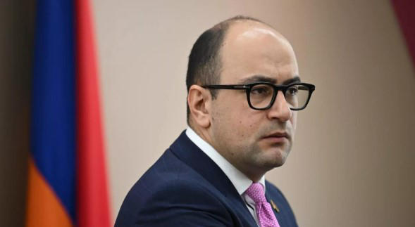 Оппозиционная фракция в парламенте Армении заявила о готовности начать процедуру импичмента в отношении Никола Пашиняна