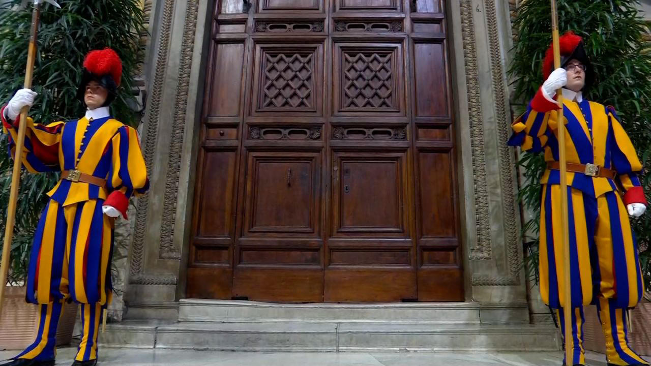 ვატიკანში კონკლავი დაიწყო