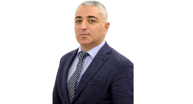 დავით კვინიკაძემ ვაკის რაიონის გამგებლის თანამდებობა დატოვა