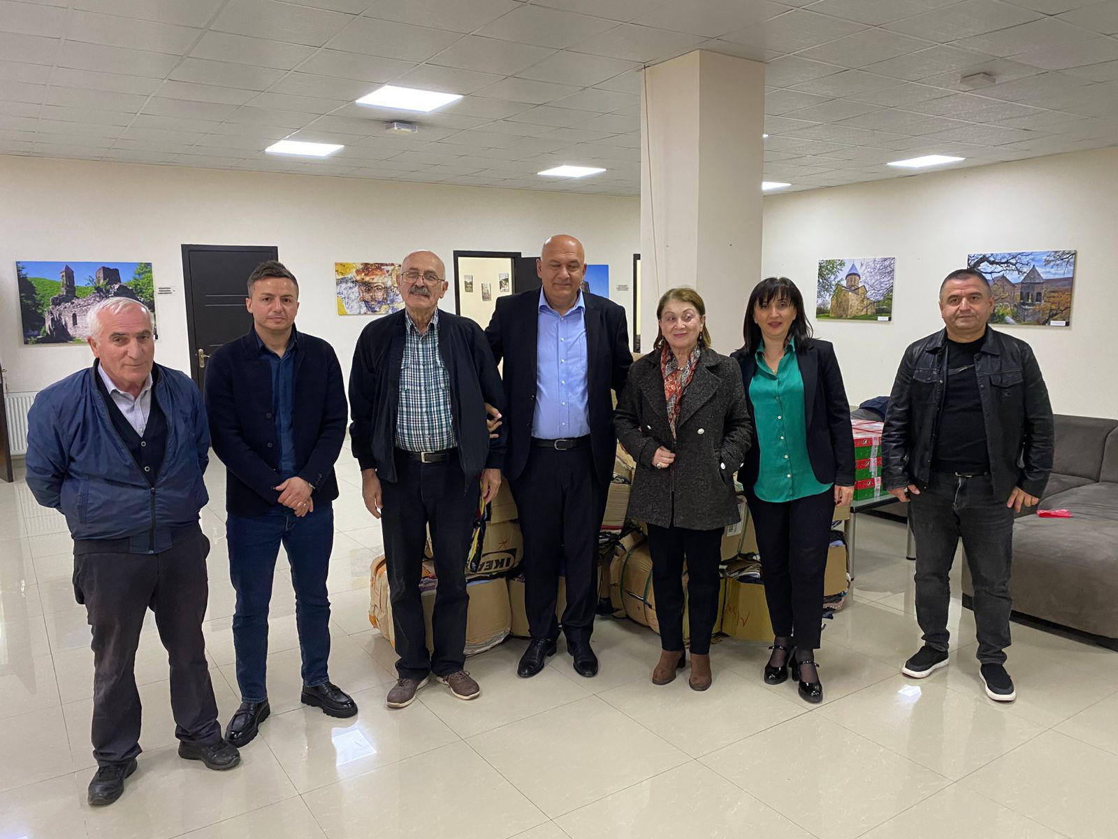 რელიგიის სააგენტომ და ქრისტიან-ბაპტისტთა ეკლესიების გაერთიანებამ საქველმოქმედო აქცია გამართეს
