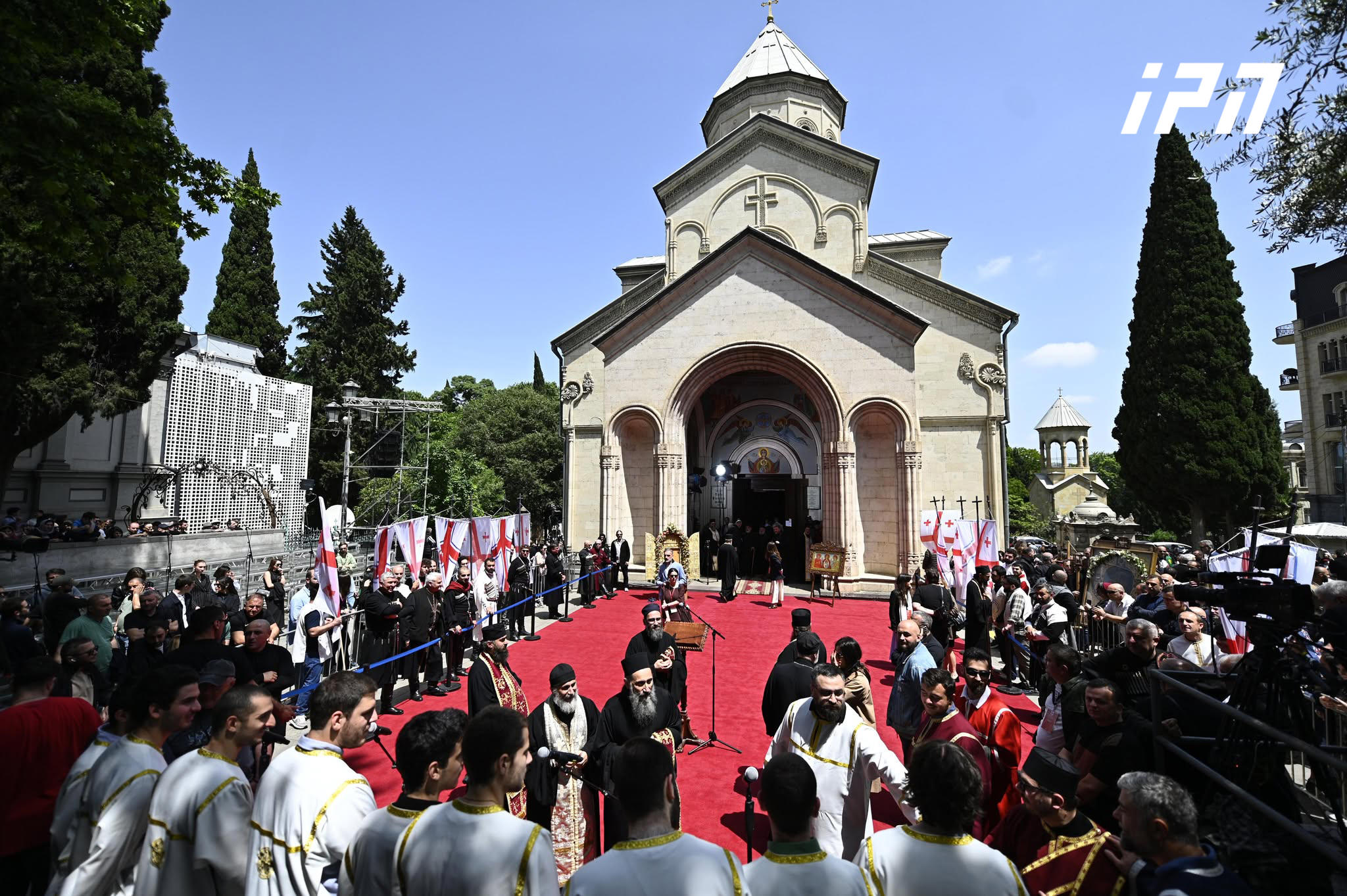 ოჯახის სიწმინდის დღესთან დაკავშირებით, ქაშვეთის ტაძარში პარაკლისი აღევლინება