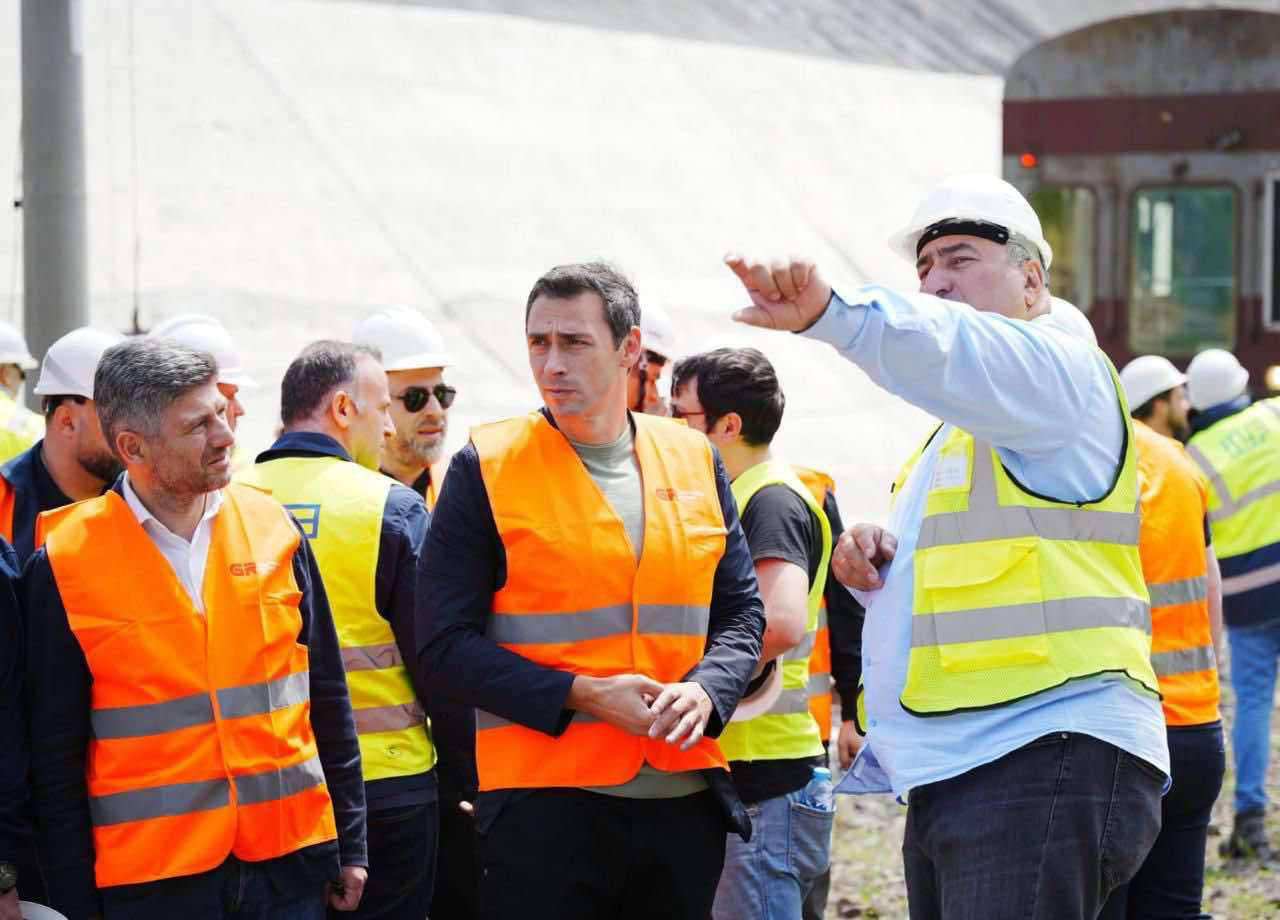 საქართველოს რკინიგზა - მოდერნიზაციის პროექტის სამუშაოების 99% უკვე დასრულებულია - ეს პროექტი ქვეყნის სარკინიგზო და სატრანზიტო პოტენციალს გაზრდის