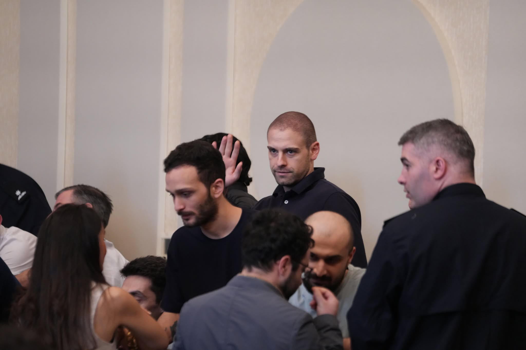 თბილისის სააპელაციო სასამართლოში ანდრო ჭიჭინაძის, ონისე ცხადაძისა და კიდევ 9 პირის სასამართლო პროცესი მიმდინარეობს