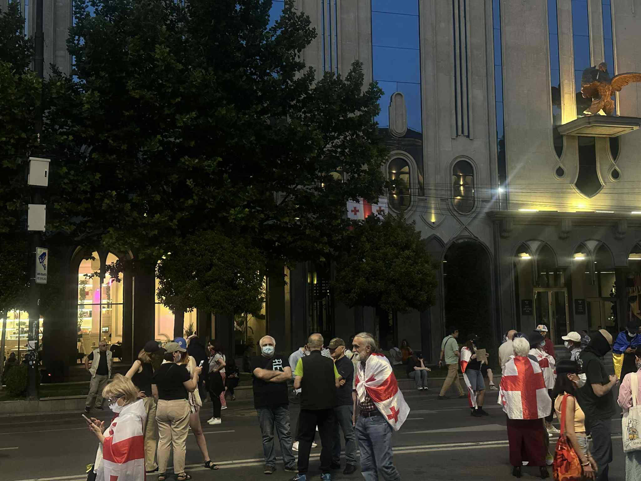 რუსთაველის გამზირზე საპროტესტო აქცია მიმდინარეობს
