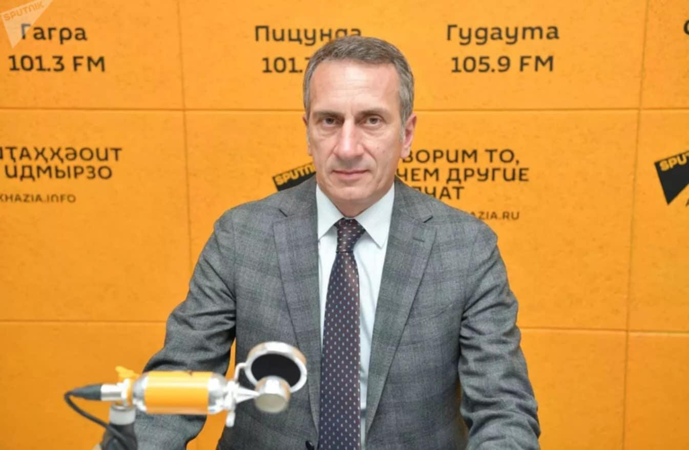 ოკუპირებული აფხაზეთის ე.წ. საგარეო საქმეთა მინისტრი - როდესაც მაღალი თანამდებობის პირები აცხადებენ, რომ მზად არიან, ბოდიში მოიხადონ, მოინანიონ, ცუდი არაფერია, თუმცა, საჭიროა რეალურ ნაბიჯებზე გადავიდეთ