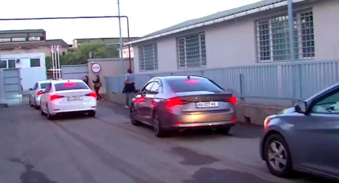 მამუკა ხაზარაძე და ბადრი ჯაფარიძე რუსთავის მე-12 პენიტენციურ დაწესებულებაში გადაიყვანეს