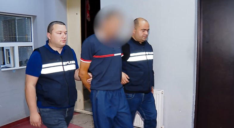 თბილისში ცივი იარაღით ერთი პირი დაჭრეს - მომხდარზე პოლიციამ 1 პირი დააკავა