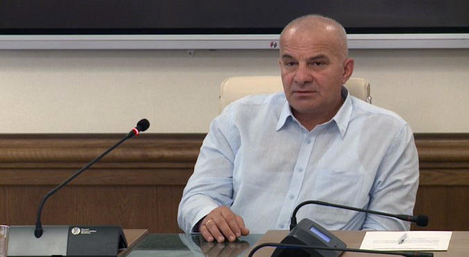 მფრინავი იმედა მაისურაძე - 2006 წლის ივლისის ბოლოს მივიღეთ დავალება, რომლის შინაარსი იყო ორი სახლის განადგურება - კონკრეტულად, ნორა და ემზარ კვიციანების სახლები უნდა განადგურებულიყო, რაც ირაკლი ოქრუაშვილმა დაგვავალა