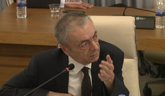 თენგიზ შარმანაშვილი გიორგი გახარიას - ან დაადასტურებთ, რომ ეროვნული მთავრობის დამხობაში მაქვს მონაწილეობა მიღებული ან კიდევ ერთი „ტოპმატყუარა“ ხართ - არ გიჩივლებ, იტალიაში გაიქცევით ან სადმე, სად გდიოთ