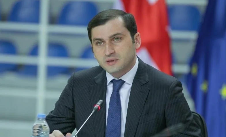 Ministry of Internal Affairs: Tornike Rizhvadze was admitted to GeoHospitals with a gunshot wound to the chest