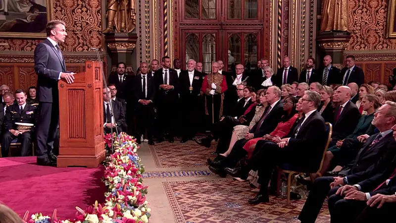 ემანუელ მაკრონი ბრიტანეთის პარლამენტში - ყოველ ჯერზე, როდესაც პუტინის რუსეთი წინ მიიწევს უკრაინაში, საფრთხე ჩვენ, ყველას გვიახლოვდება - ევროპელები არასდროს მიატოვებენ უკრაინას, არასდროს!