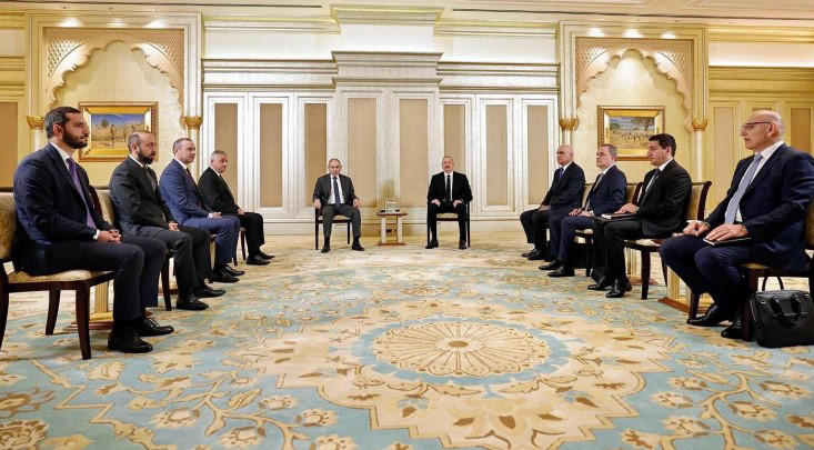 სომხეთის საგარეო საქმეთა სამინისტროს განცხადებით, ნიკოლ ფაშინიანი და ილჰამ ალიევი ორმხრივი მოლაპარაკებებისა და ორ ქვეყანას შორის ნდობის აღდგენის ზომების გატარების გაგრძელებაზე შეთანხმდნენ