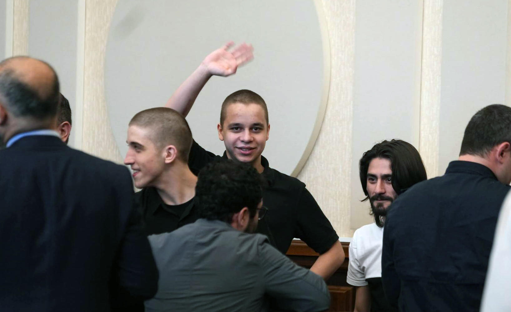 გიორგი გორგაძესთან, რომელიც სასამართლო დარბაზში შეუძლოდ გახდა, სასწრაფო დახმარება გამოიძახეს - ადვოკატის ინფორმაციით, დაკავებულს რამდენიმე დღის წინ ფილტვების ანთება ჰქონდა