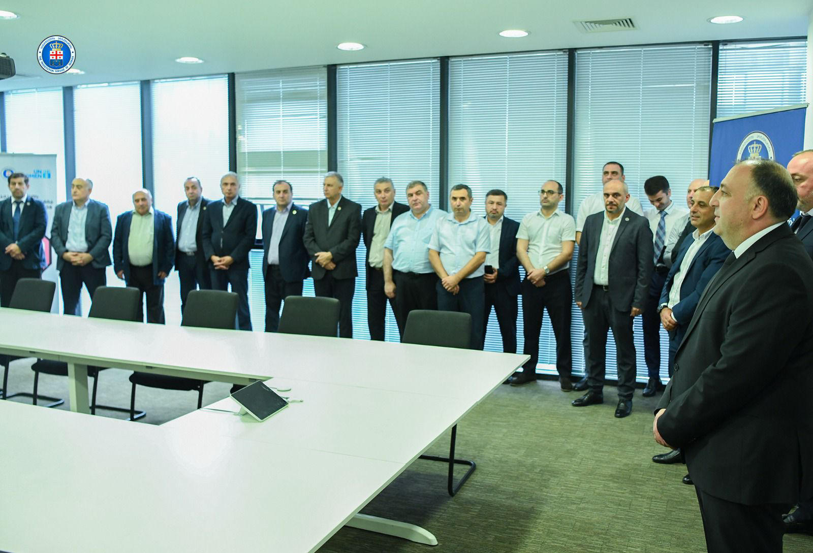 დასავლეთ საქართველოს საოლქო პროკურორად ზაზა მეტონიძე, სამეგრელო-ზემო სვანეთის საოლქო პროკურორად კი ირაკლი კოძახიძე დაინიშნა