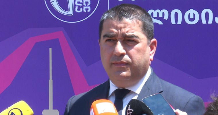 შალვა პაპუაშვილი - ზოგადად, გამწვავებები ემართებათ ხოლმე გაზაფხულზე, მაგრამ ჩვენს გარემო პირობებში შემოდგომაზეა ეს გამწვავებები, არჩევნების წინ - ვინც ცდილობს, ძალადობით შეცვალოს ხელისუფლება, მას პასუხს გასცემს კანონმდებლობა