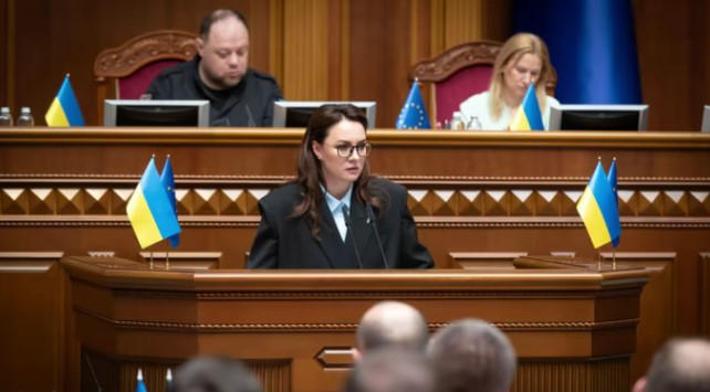 უკრაინის უმაღლესმა რადამ მთავრობის ახალი შემადგენლობა დაამტკიცა