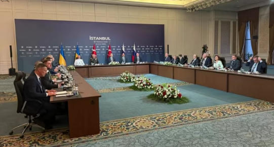 სტამბოლში უკრაინასა და რუსეთს შორის მოლაპარაკებების მესამე რაუნდი მიმდინარეობს