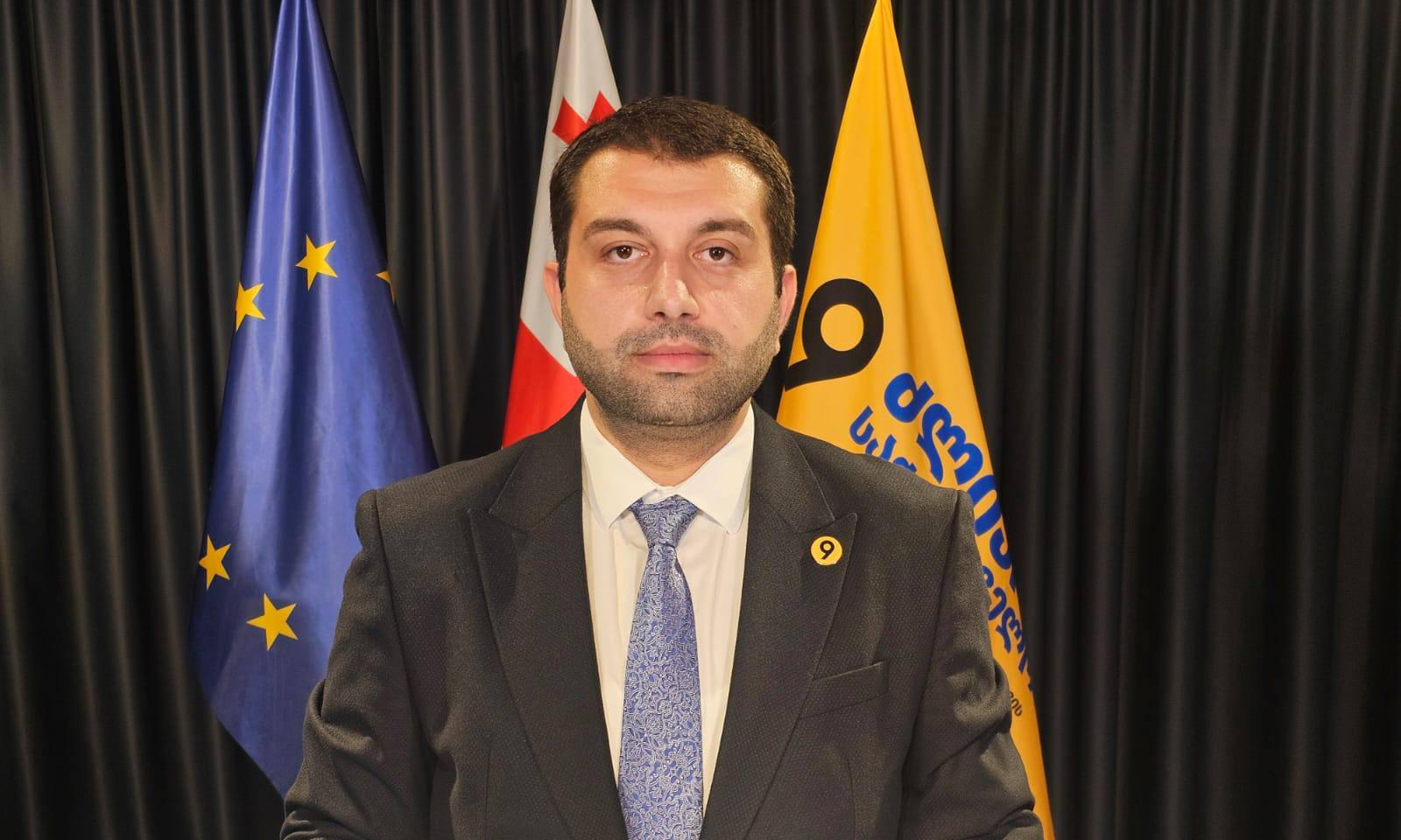 თორნიკე ართქმელაძე - რეჟიმმა სამიზნეში ამოიღო საჯარო მოხელეები, რომელთა დაშინებას საბჭოთა მეთოდებით ცდილობს - პირმა, რომელიც ფლობს ინფორმაციას კორუფციაზე, საგამოძიებო ორგანოებს უნდა მიმართოს და არა კუპრაშვილის გაუგებარ კანტორას