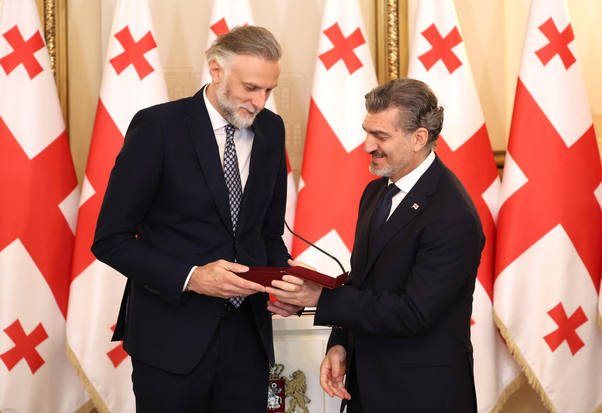 მიხეილ ყაველაშვილმა კალათბურთის ფედერაციის წარმომადგენლები და ეროვნული ნაკრების წევრები წმინდა გიორგის სახელობის გამარჯვების ორდენებით, ღირსების ორდენებითა და ღირსების მედლებით დააჯილდოვა