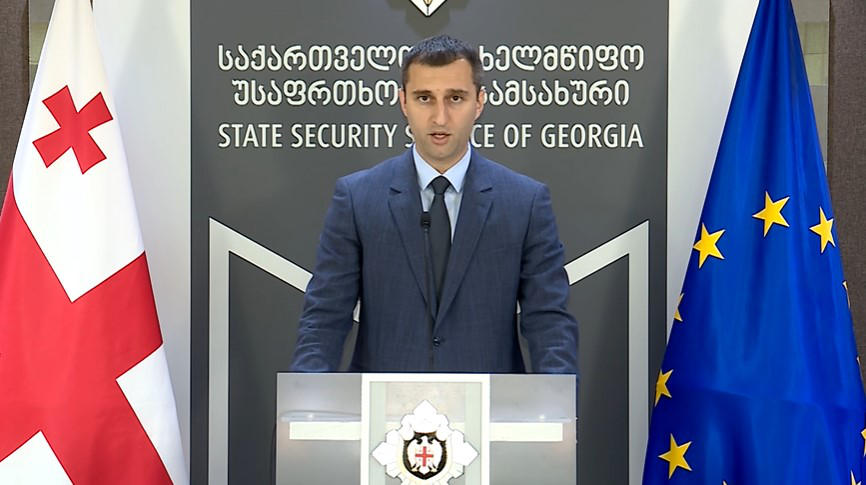 სუს-ი ირაკლი ღარიბაშვილისა და კიდევ 7 პირის სახლის ჩხრეკაზე - მიმდინარეობს ამოღებული დოკუმენტაციისა და ელექტრომოწყობილობების შესწავლა, ასევე ნაღდი ფულის წარმომავლობის დადგენა, რის შემდეგაც მოხდება პირთა მიმართ სამართლებრივი რეაგირება