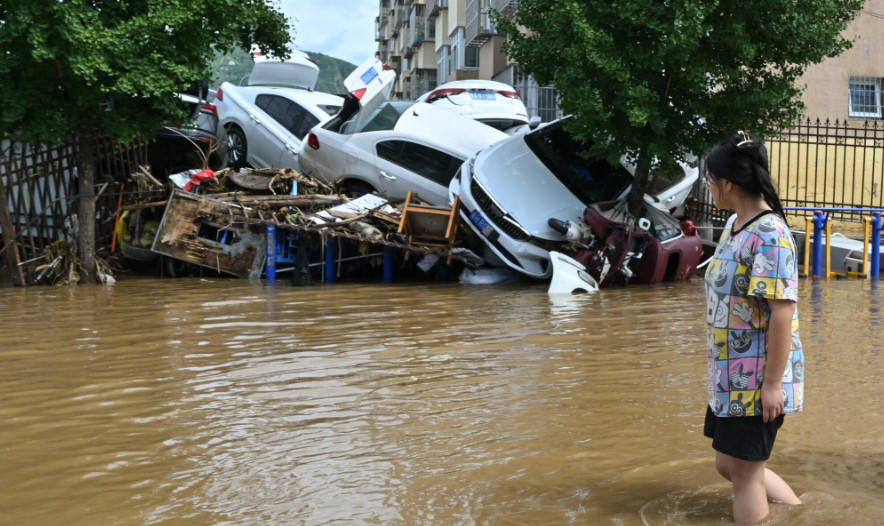 Reuters - ჩინეთში ძლიერი წვიმის შედეგად დაღუპულთა რიცხვი 44-მდე გაიზარდა, ცხრა კი ამ დრომდე დაკარგულად ითვლება