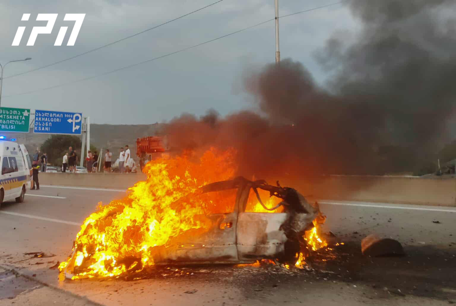ავტომაგისტრალზე, სოფელ აღაიანთან მანქანა დაიწვა