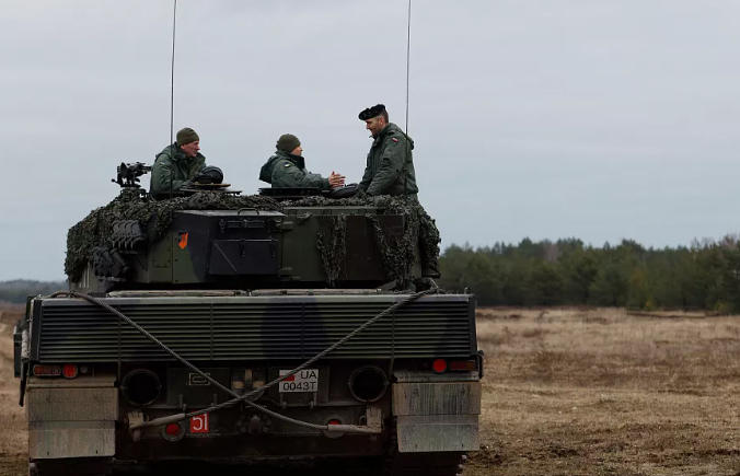 პოლონეთმა სამხრეთ კორეასთან K2 Black Panther-ის ტიპის 180  საბრძოლო ტანკის მიწოდების შესახებ მსხვილი კონტრაქტი გააფორმა