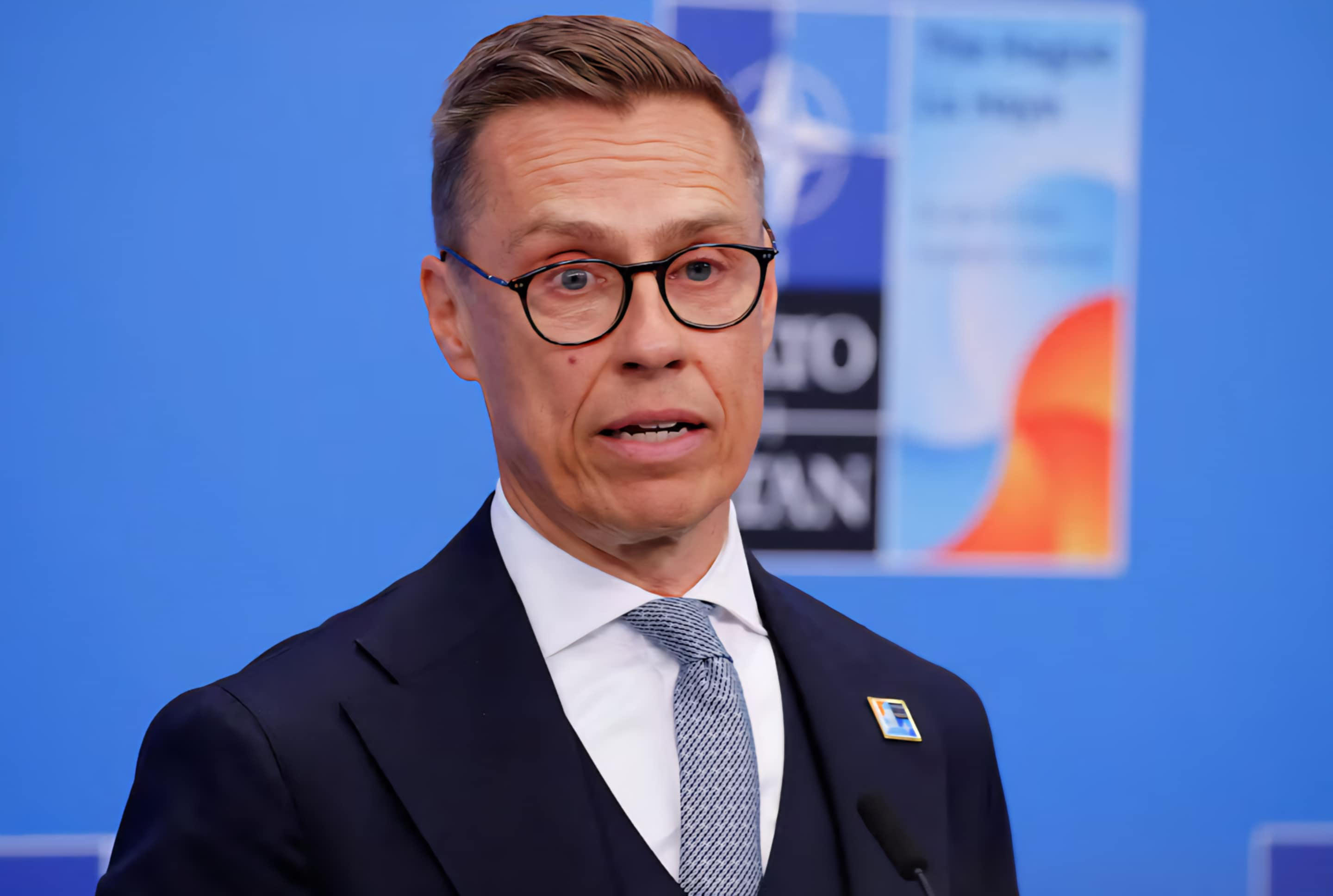 ფინეთის პრეზიდენტი უკრაინის წინააღმდეგ რუსეთის ომის საკითხზე დონალდ ტრამპს ესაუბრა