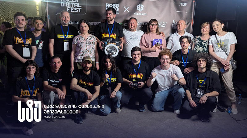 საქართველოს ტექნიკური უნივერსიტეტის სტუდენტურმა გუნდებმა Robo Battle 2025-ზე საპრიზო ადგილები დაიკავეს