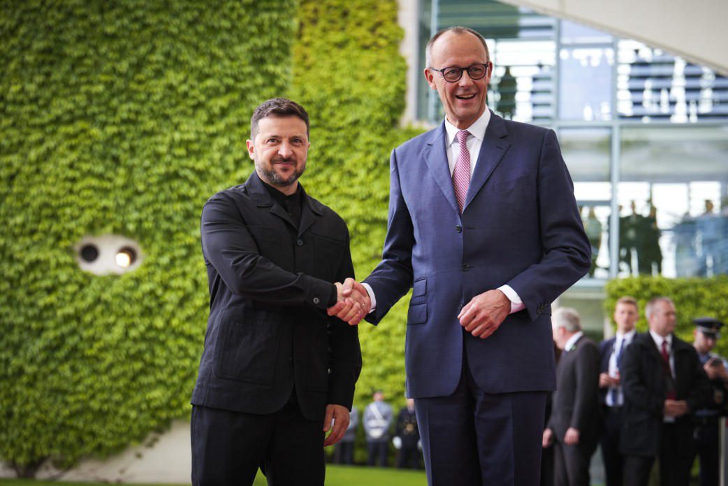 ვოლოდიმირ ზელენსკი ფრიდრიხ მერცს ესაუბრა