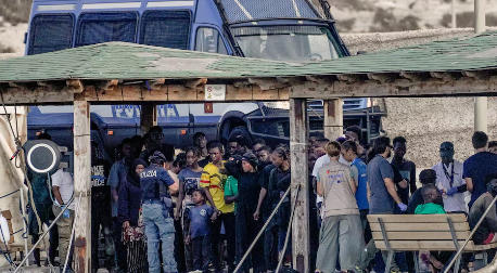 Reuters - იტალიის კუნძულ ლამპედუზასთან მიგრანტების გემის ჩაძირვის შედეგად დაღუპულთა რიცხვმა 26-ს გადააჭარბა