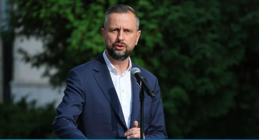 პოლონეთის თავდაცვის მინისტრი - რუსეთი კვლავ ახდენს ნატო-ს ქვეყნების პროვოცირებას