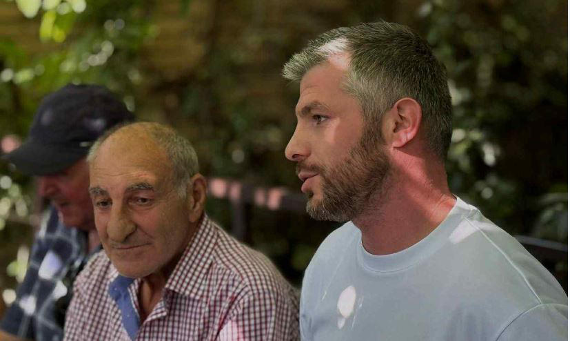 თბილისის მერობის კანდიდატი, ირაკლი კუპრაძე, გუნდის წევრებთან ერთად თბილისელ პენსიონერებს შეხვდა