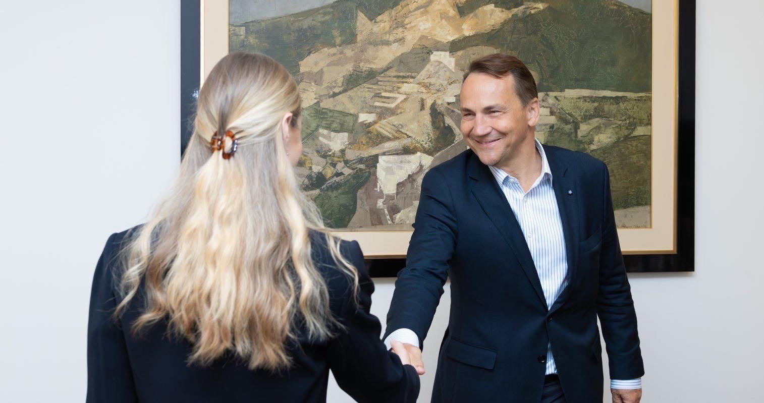 თინა ბოკუჩავა რადისლავ სიკორსკისთან შეხვედრის შემდეგ - უმნიშვნელოვანესია, ევროკავშირმა მოძებნოს მექანიზმი, სადაც არ სანქცირდება მოქალაქე და სანქცირდება ივანიშვილი და მისი რეჟიმი