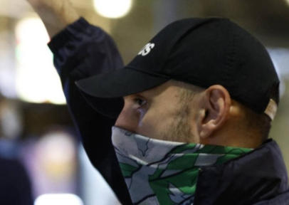 თორნიკე თოშხუამ, რომელსაც რუსთაველის გამზირზე ჯგუფურად განხორციელებულ ძალადობას ედავებიან, შიმშილობა დაიწყო