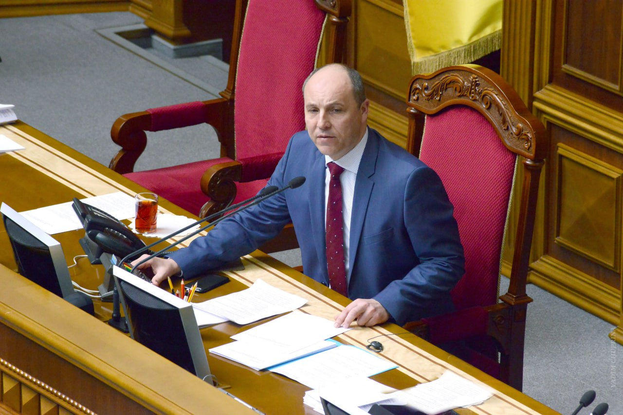 ვოლოდიმირ ზელენსკი - ანდრეი პარუბის მკვლელობაში ეჭვმიტანილი დაკავებულია