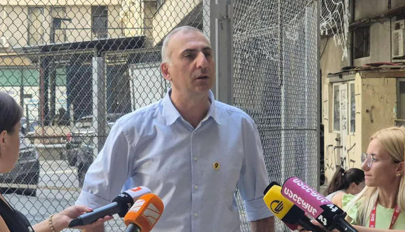 Aleko Elisashvili: The man who has been the Mayor of Tbilisi for eight years is now saying that he is announcing a tender to build the second exits of the “Marjanishvili” and “Akmeteli” metro stations – where was he until now? Didn’t he know? Did he think it wasn’t necessary?