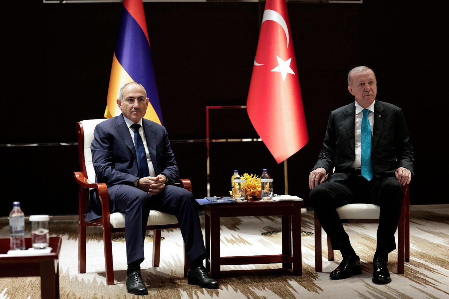 ნიკოლ ფაშინიანი და რეჯეფ თაიფ ერდოღანი „კონსტრუქციული მიდგომების შენარჩუნებაზე“ შეთანხმდნენ