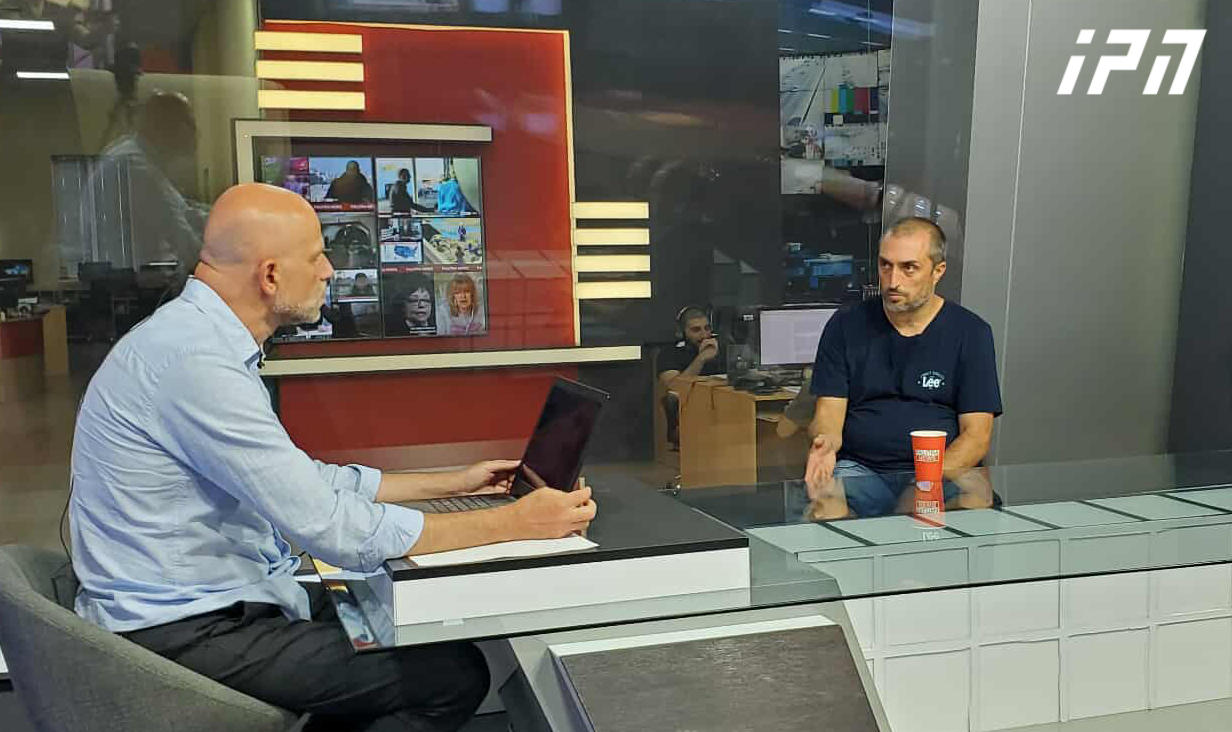 გიორგი ახობაძე - მეც 8 გრამი „აღმომიჩინეს“, ჩეჩინსაც, გრიბულისაც და ზინოვკინასაც, ერთი და იგივე ნარკოტიკი, ეტყობა სტანდარტული შეფუთვები აქვთ - ისინი უცხო ქვეყნის მოქალაქეები, რუსები არიან და ალბათ, იფიქრეს, რომ ხმაური არ იქნებოდა