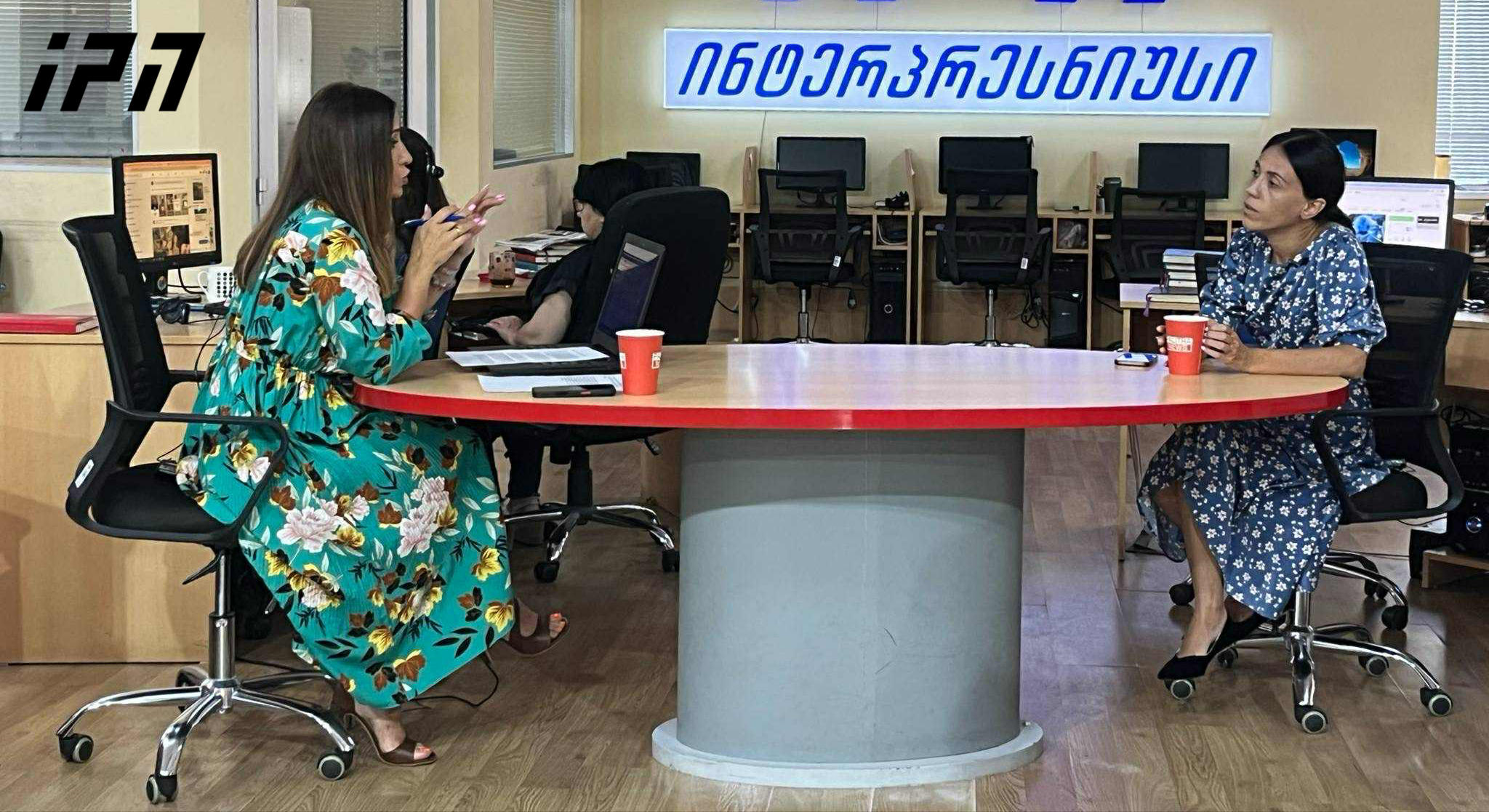 ანა წითლიძე - თუ გახარიას პარტიის წევრები პარლამენტში შევლენ, თითოეულ მათგანს მე თვითონ ჩამოვაცვამ ნაგვის ურნას თავზე, სადაც არ უნდა ვნახო - „ლელომაც“ უნდა თქვას, ეთანხმება თუ არა მის პარტნიორ პარტიას