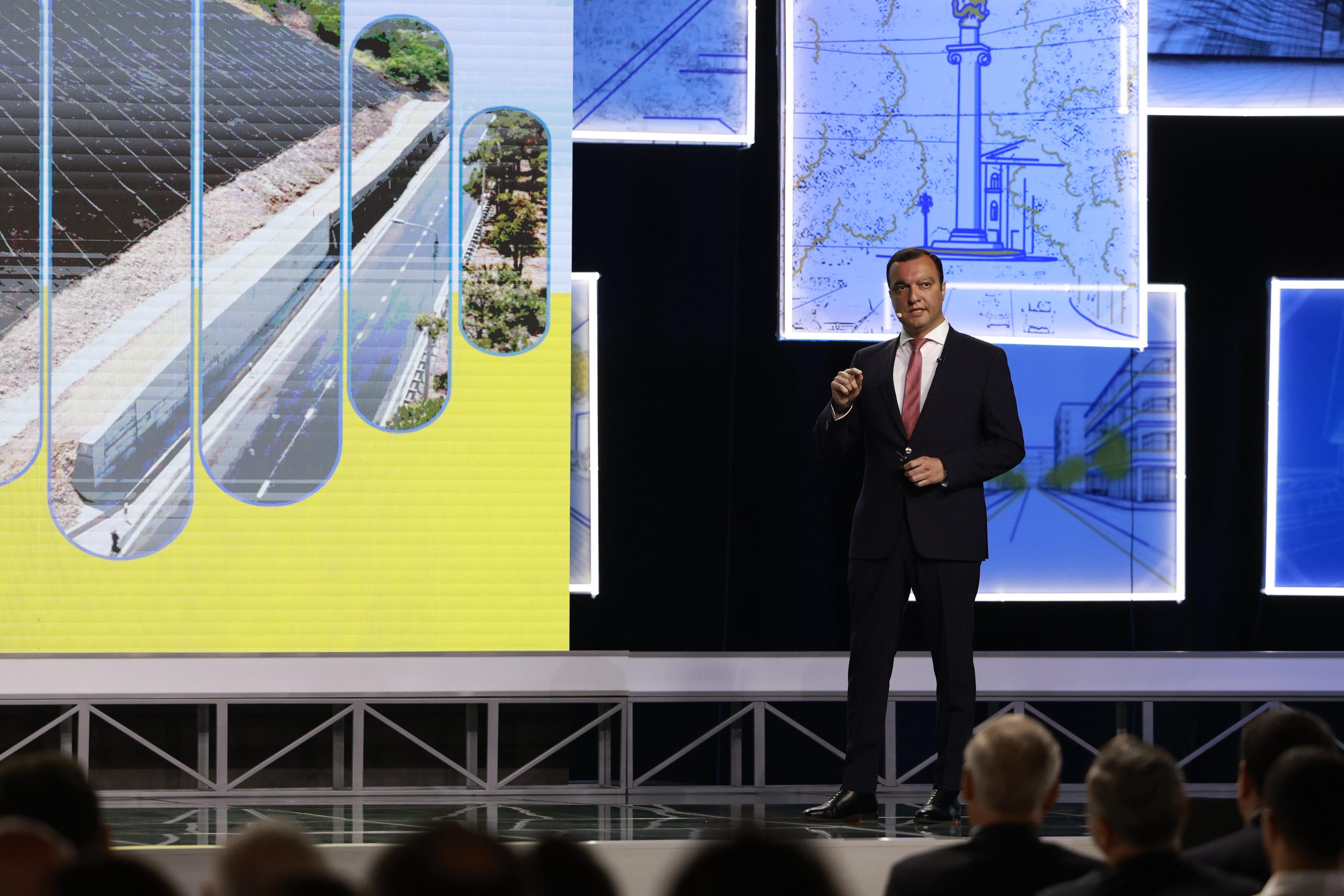 დედაქალაქის მერია, მომდევნო ოთხი წლის განმავლობაში, რუსთაველის, ვაჟა-ფშაველასა და გურამიშვილის გამზირების, თამარაშვილის, გორგასლის, გოძიაშვილისა და ბელიაშვილის ქუჩისა და კოჯრის გზატკეცილის რეაბილიტაციას გეგმავს